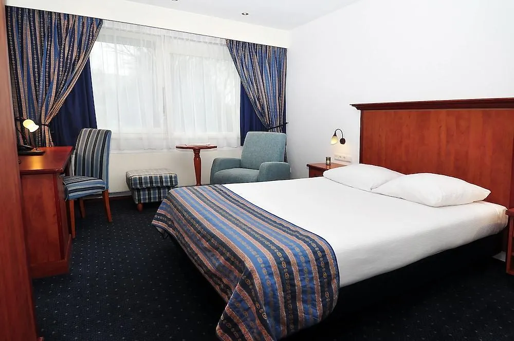 Hotel Herbergh Amsterdam Airport Badhoevedorp