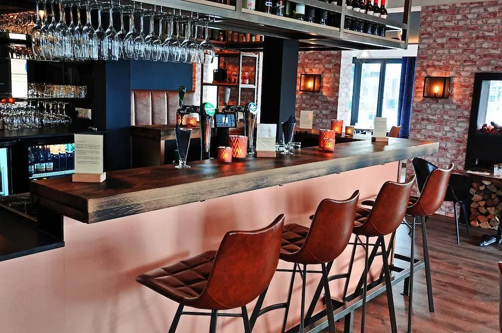 Hotel Herbergh Amsterdam Airport Badhoevedorp
